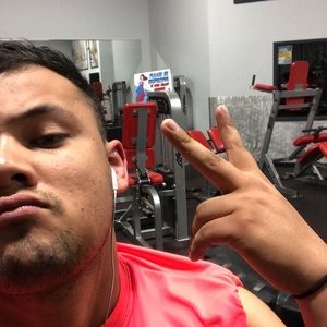 Meet your Posher, Cesar